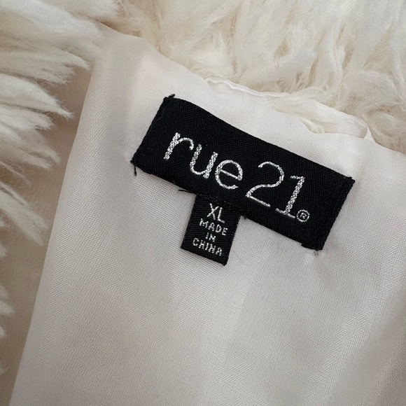 Rue21 Cream Teddy Jacket - Picture 5 of 12